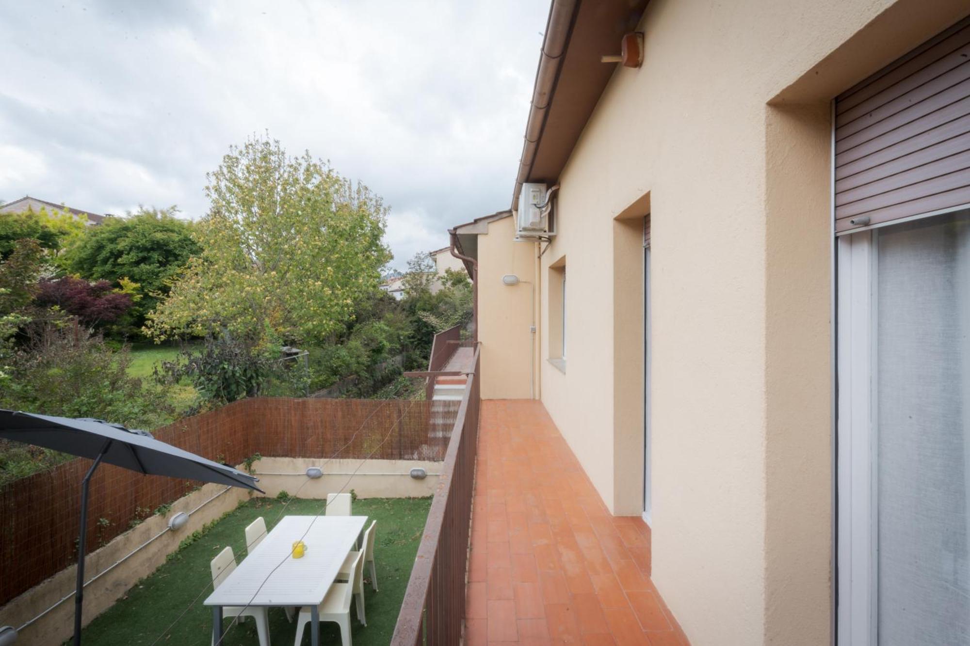 Villa El Solell De L'Avia Olot Exterior foto